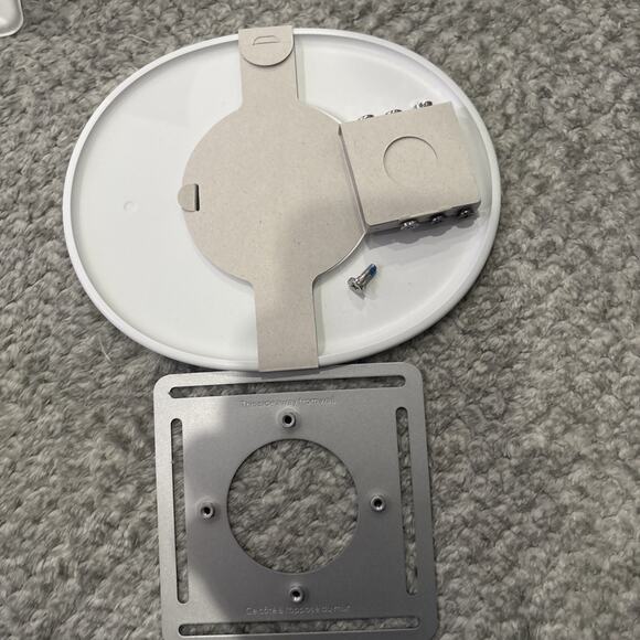 Nest Learning Thermostat 2nd Generation T200577 02A - Picture 2 of 2